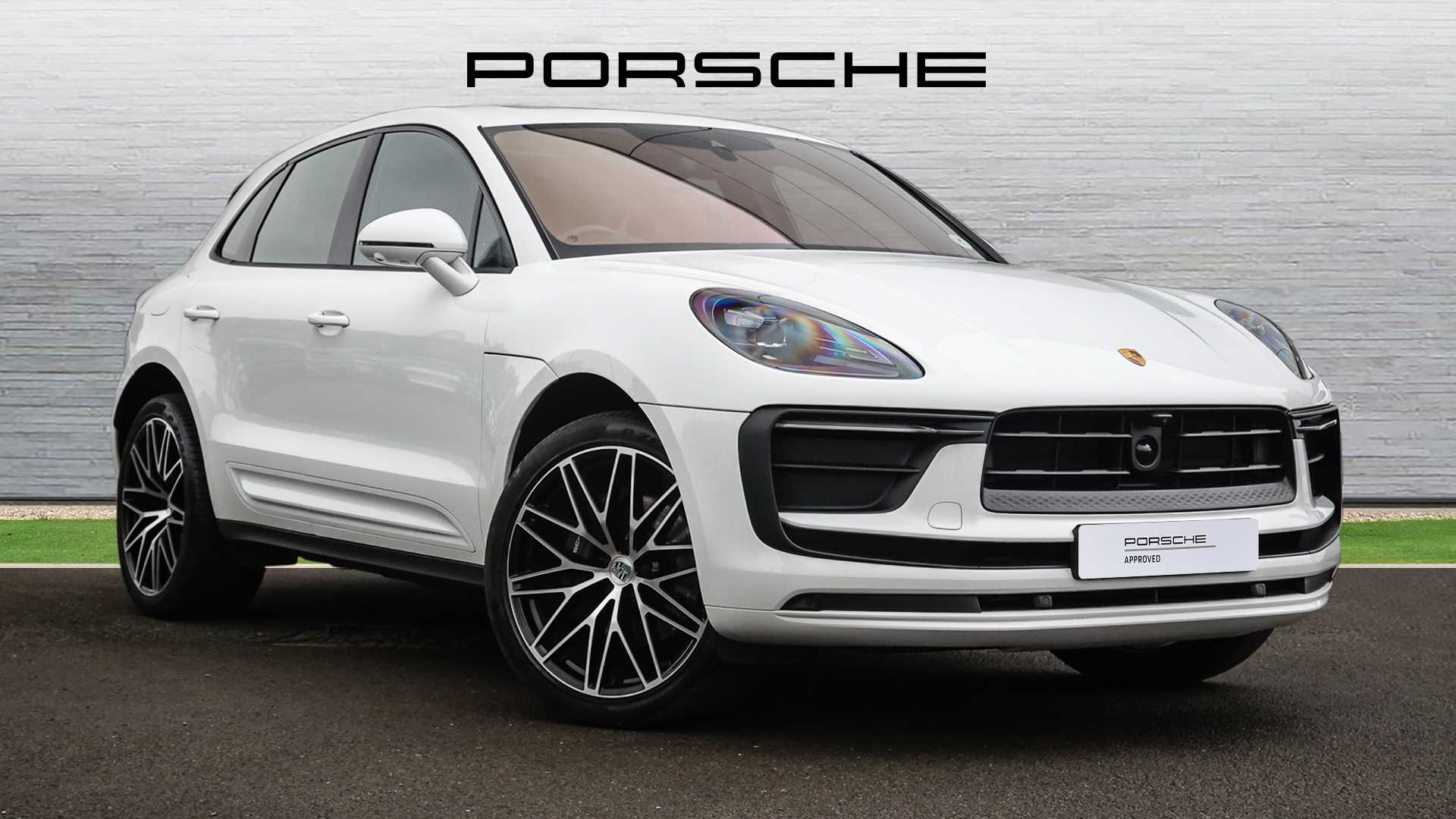 Main listing image - Porsche Macan