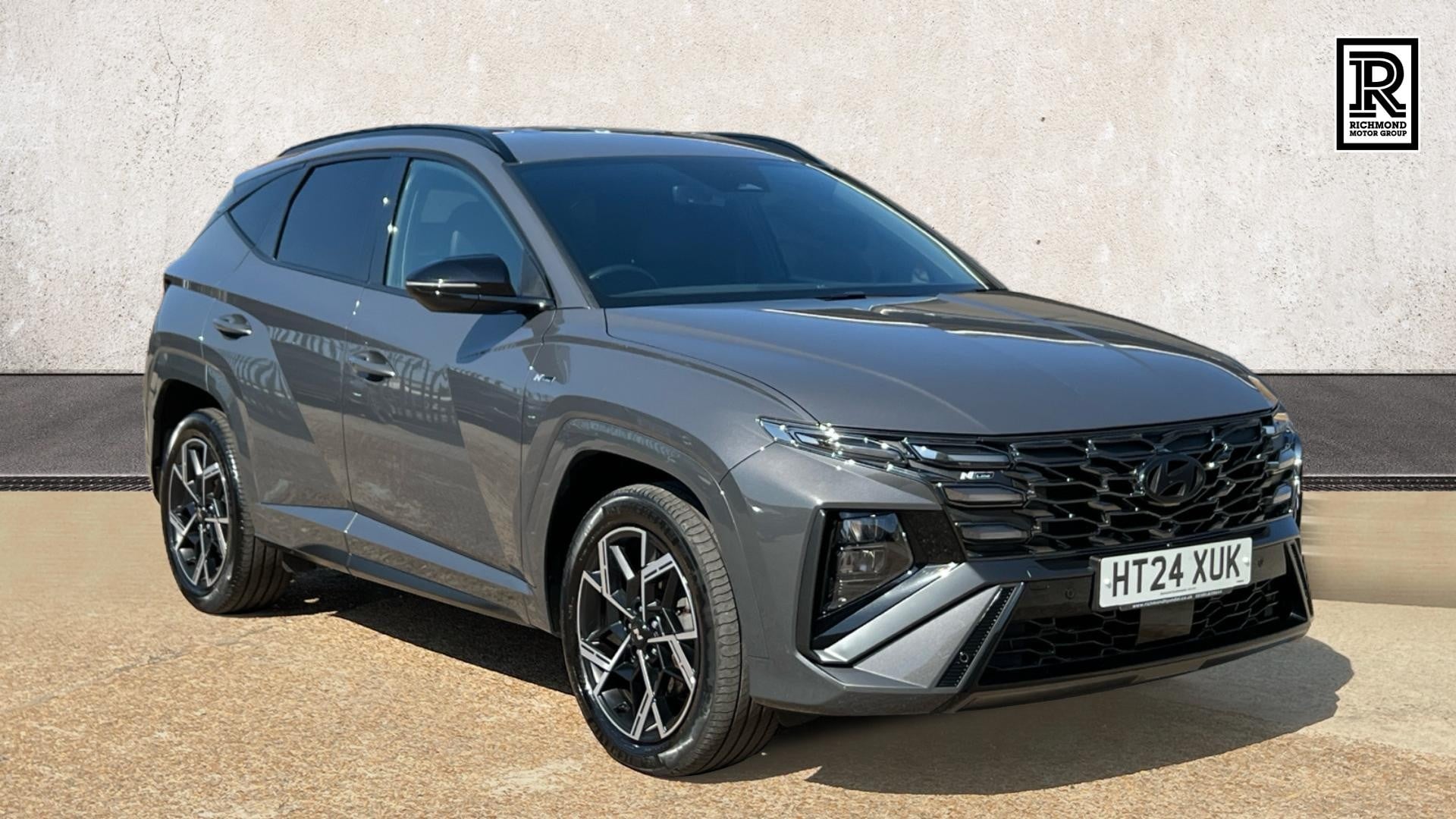 Main listing image - Hyundai Tucson