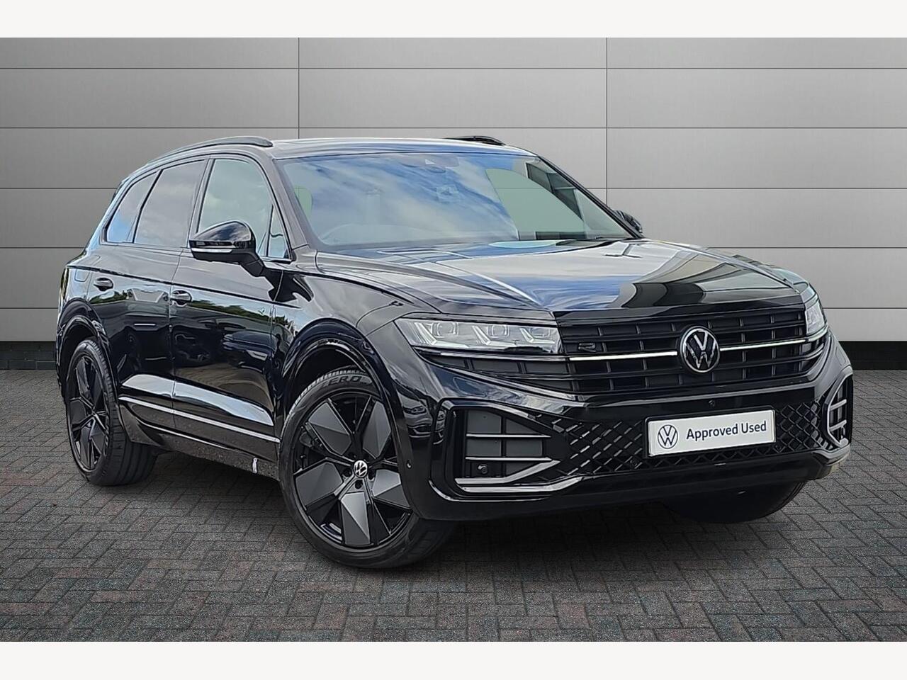 Main listing image - Volkswagen Touareg