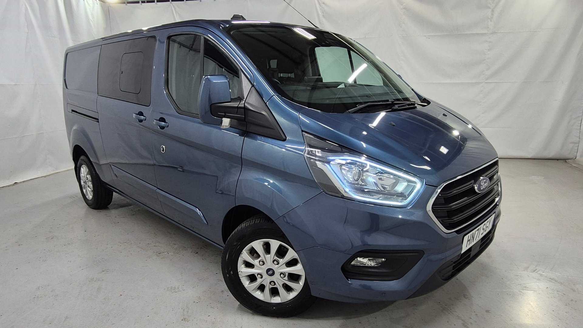 Main listing image - Ford Transit Custom
