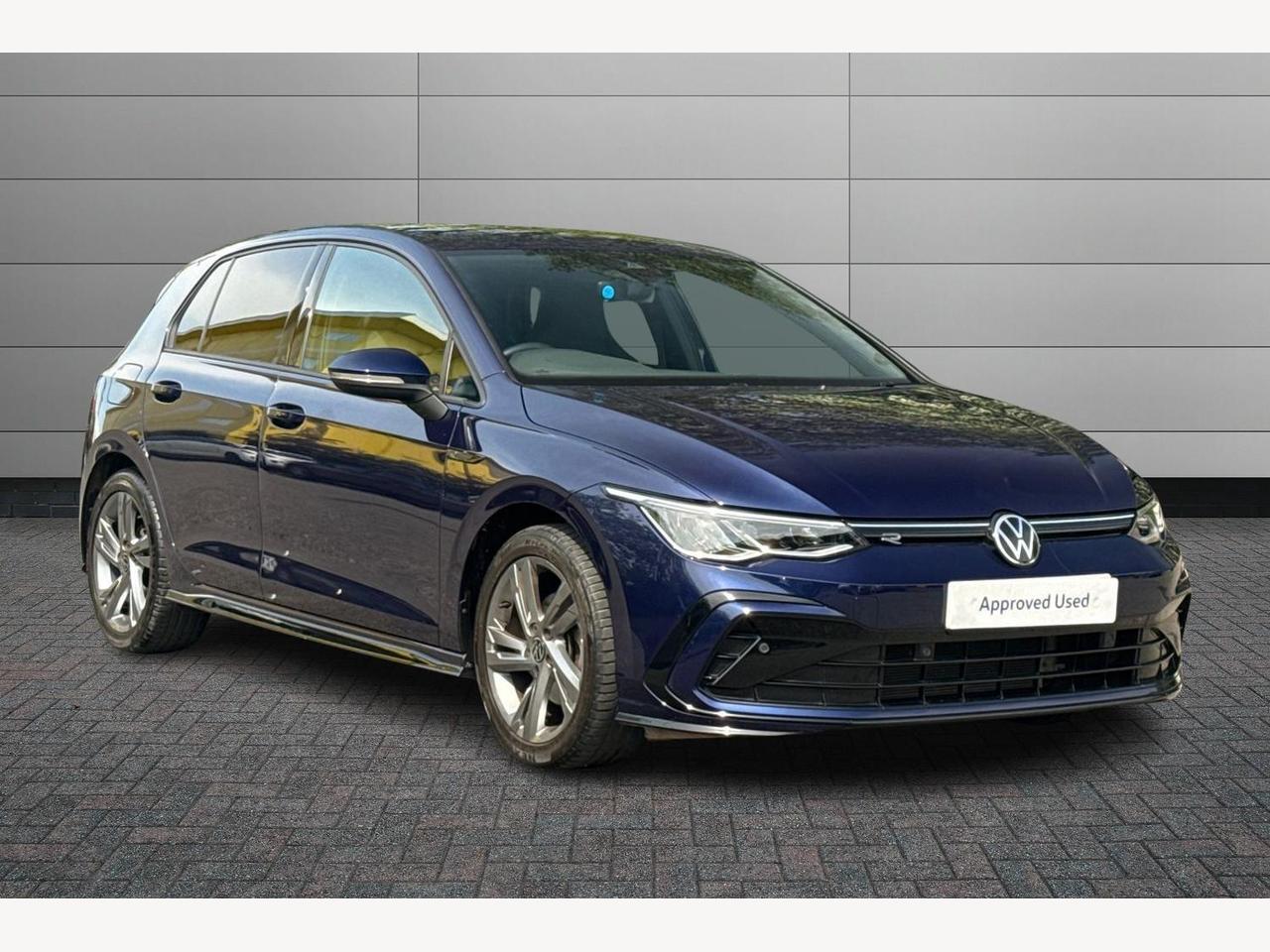 Main listing image - Volkswagen Golf