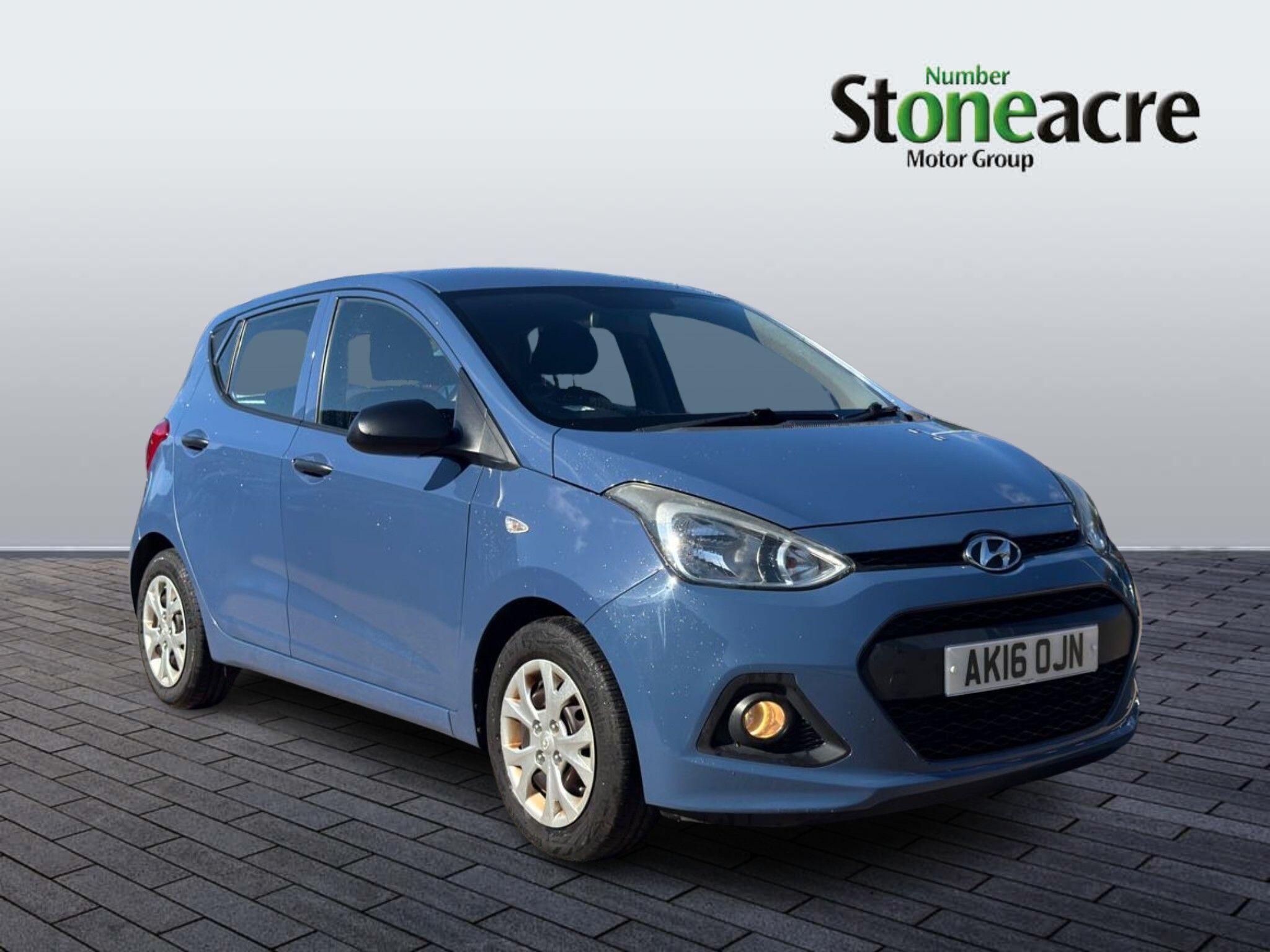 Main listing image - Hyundai i10