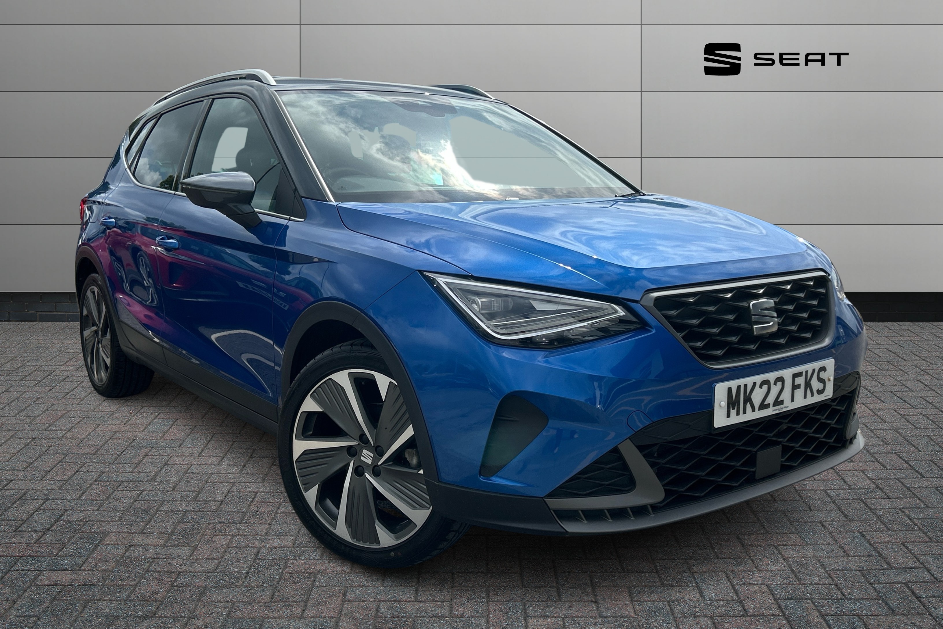 Main listing image - SEAT Arona