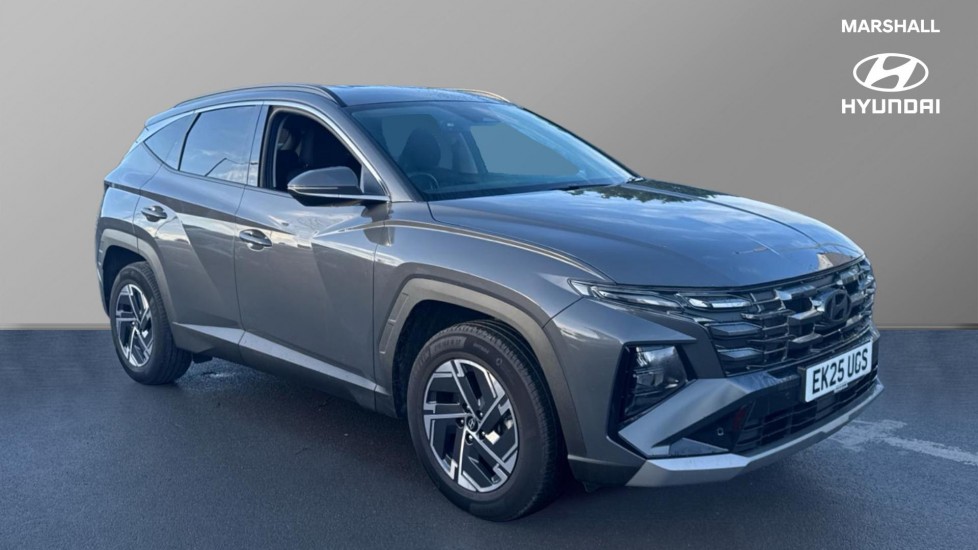 Main listing image - Hyundai Tucson