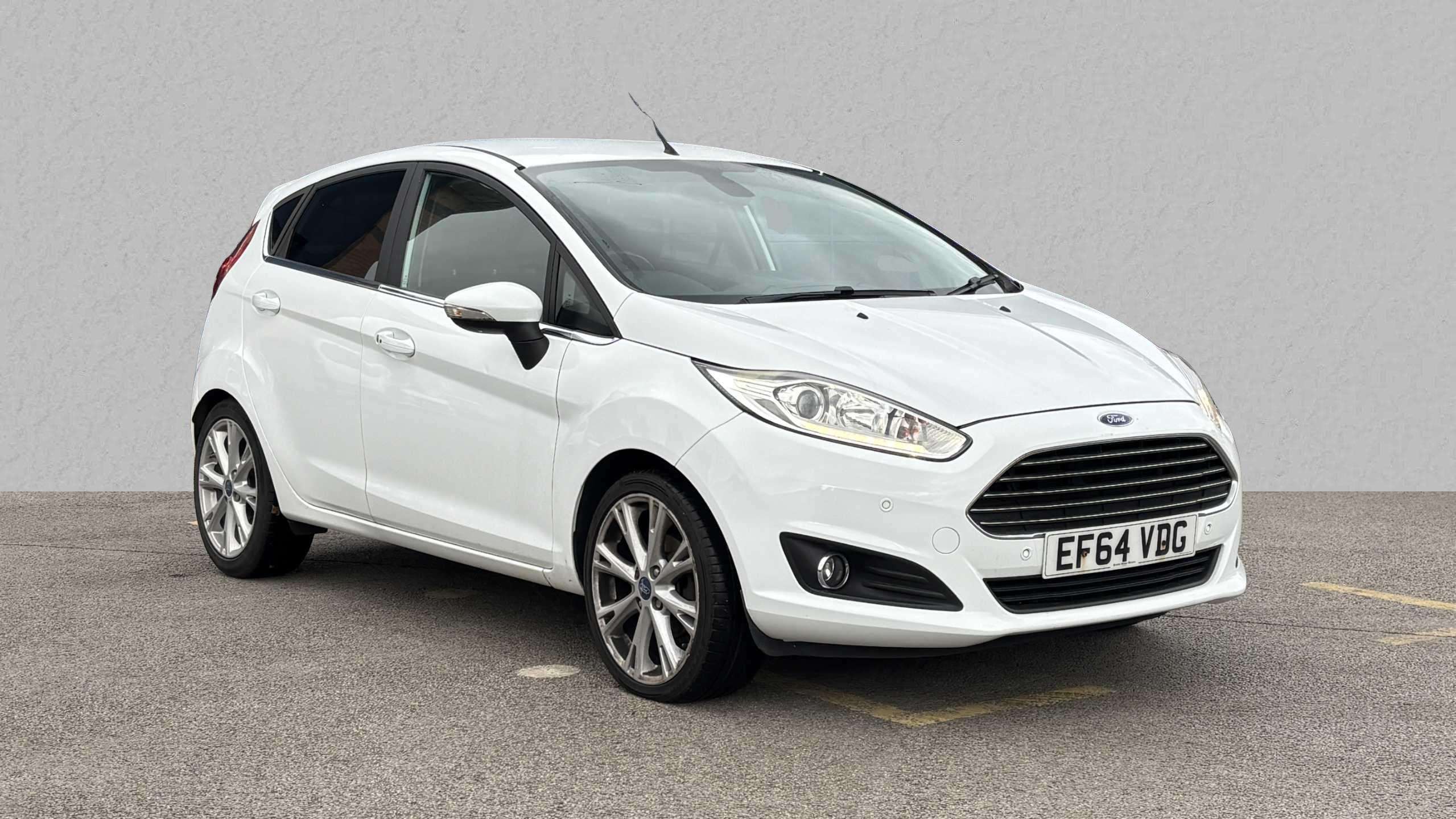 Main listing image - Ford Fiesta