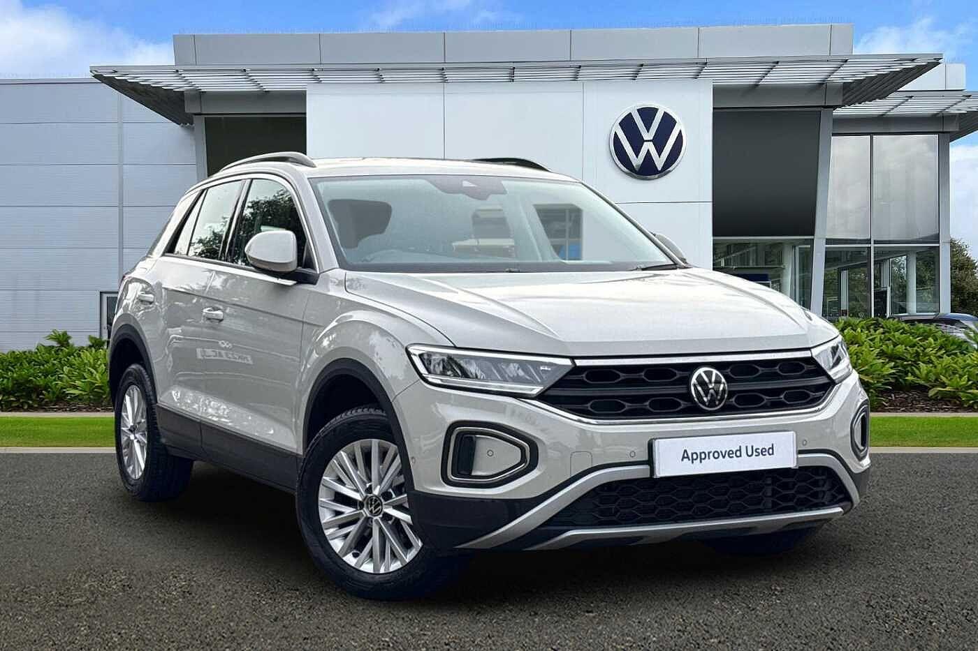 Main listing image - Volkswagen T-Roc
