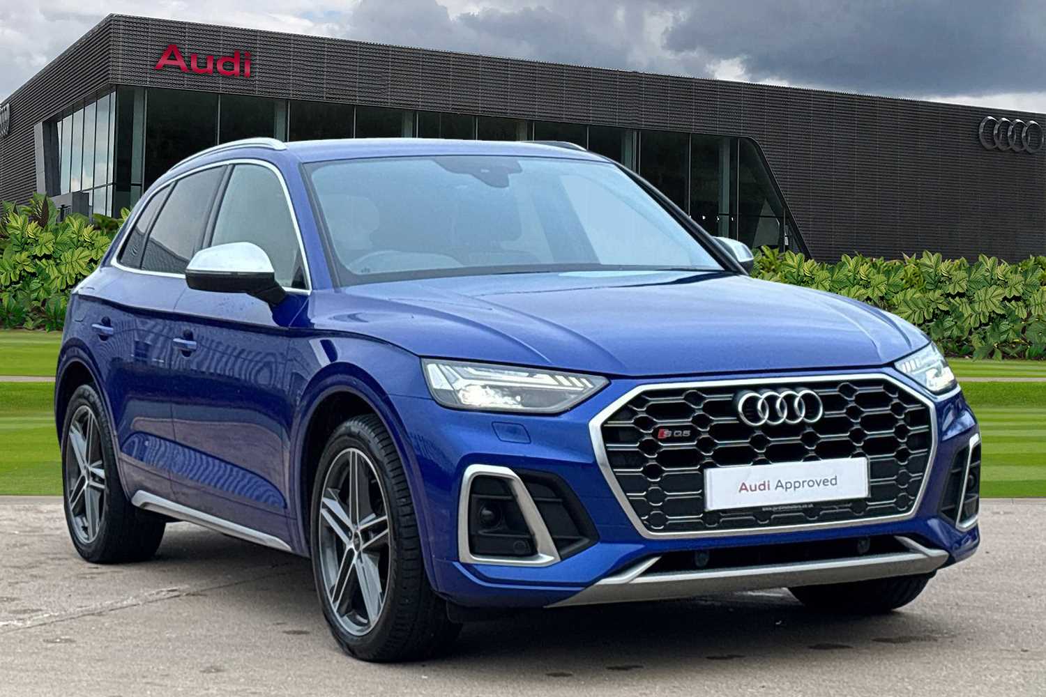 Main listing image - Audi SQ5