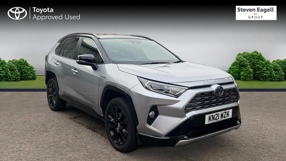 Main listing image - Toyota RAV4