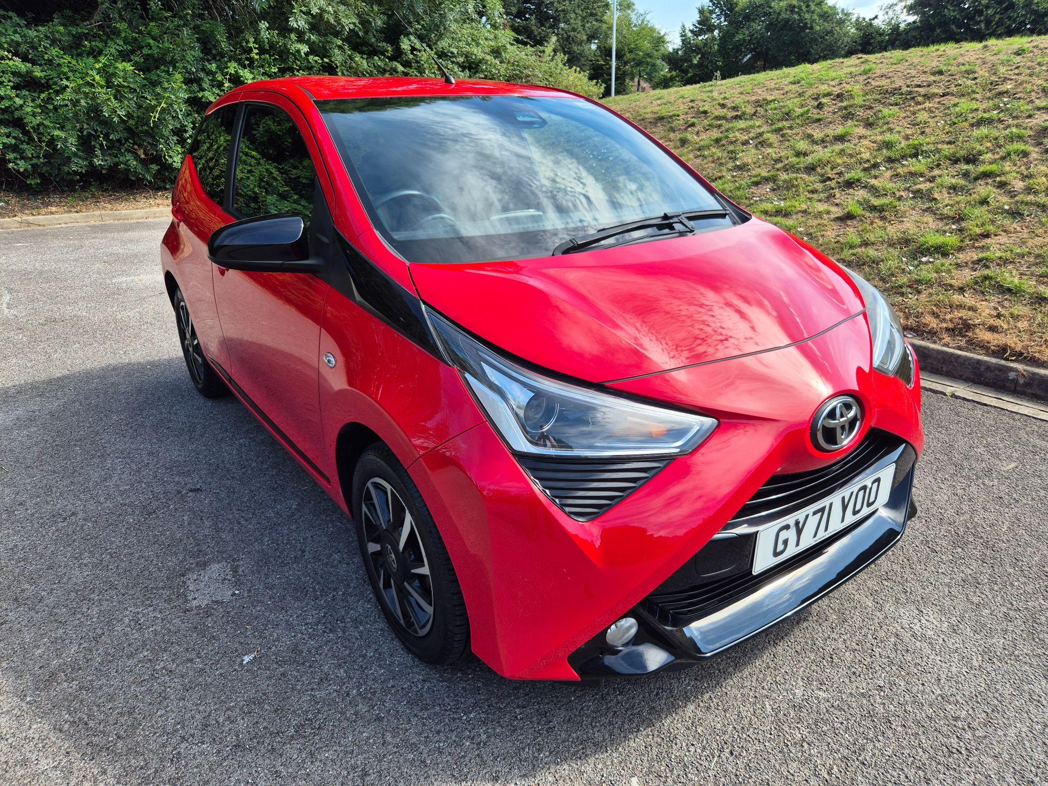 Main listing image - Toyota Aygo