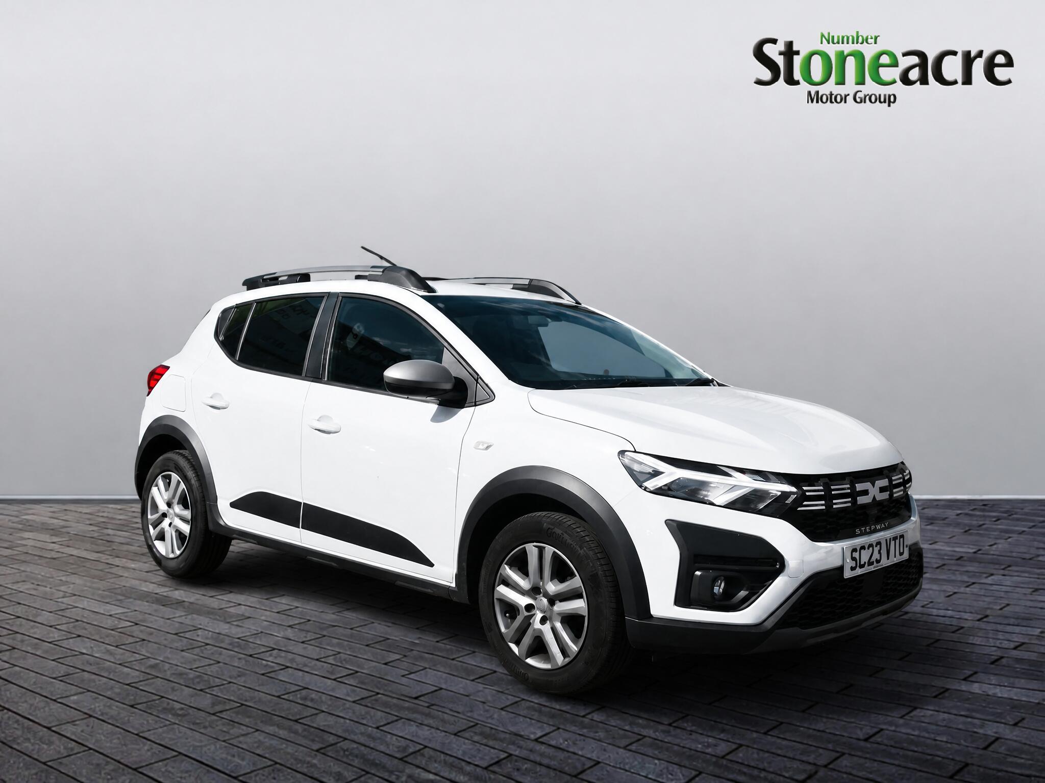 Main listing image - Dacia Sandero Stepway