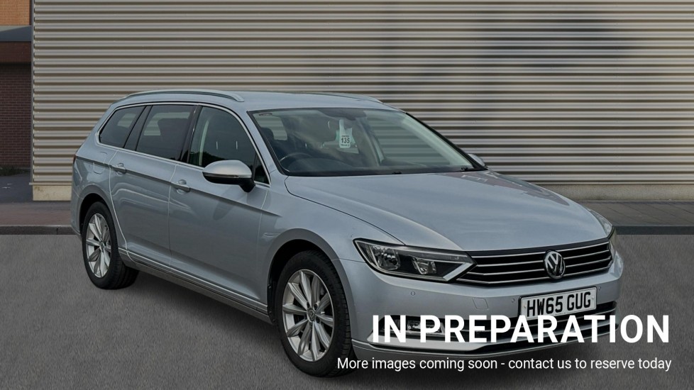 Main listing image - Volkswagen Passat Estate