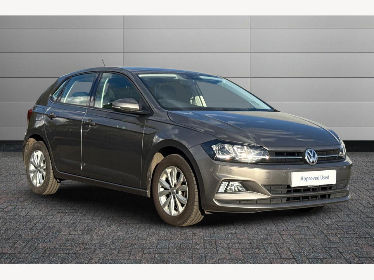 Main listing image - Volkswagen Polo