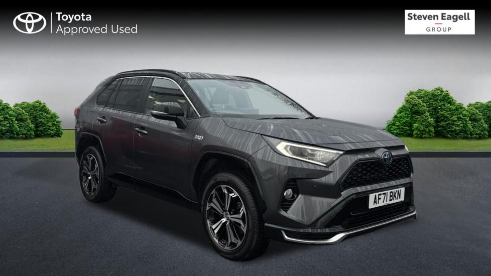 Main listing image - Toyota RAV4