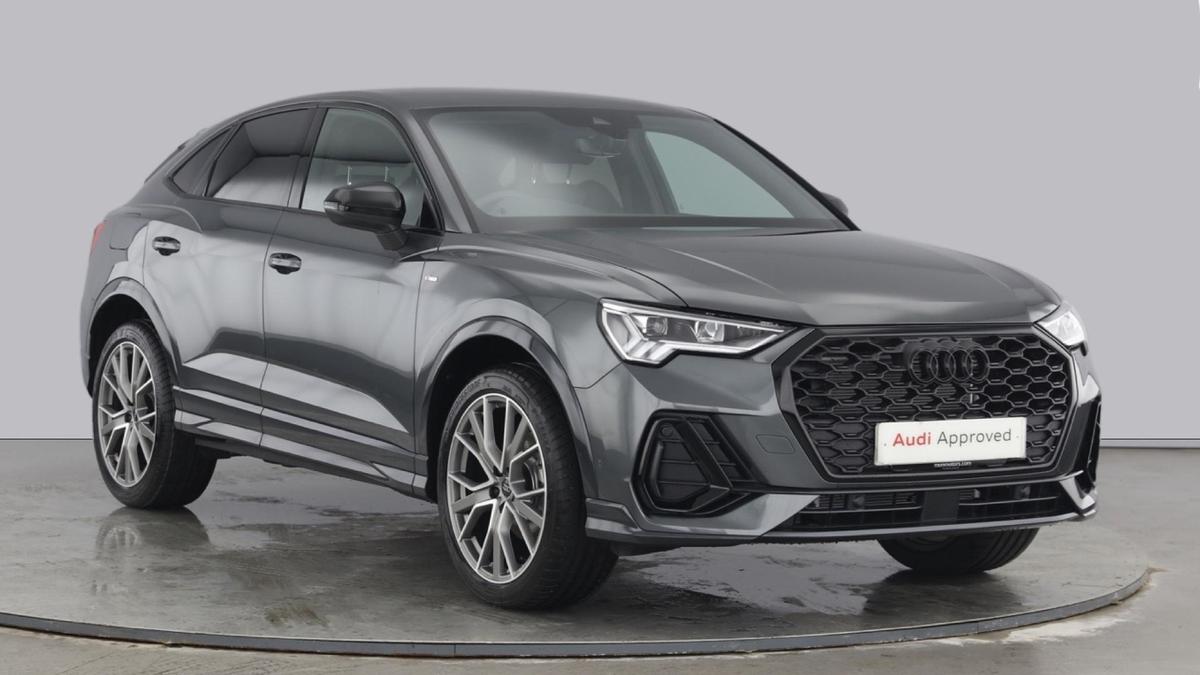 Main listing image - Audi Q3