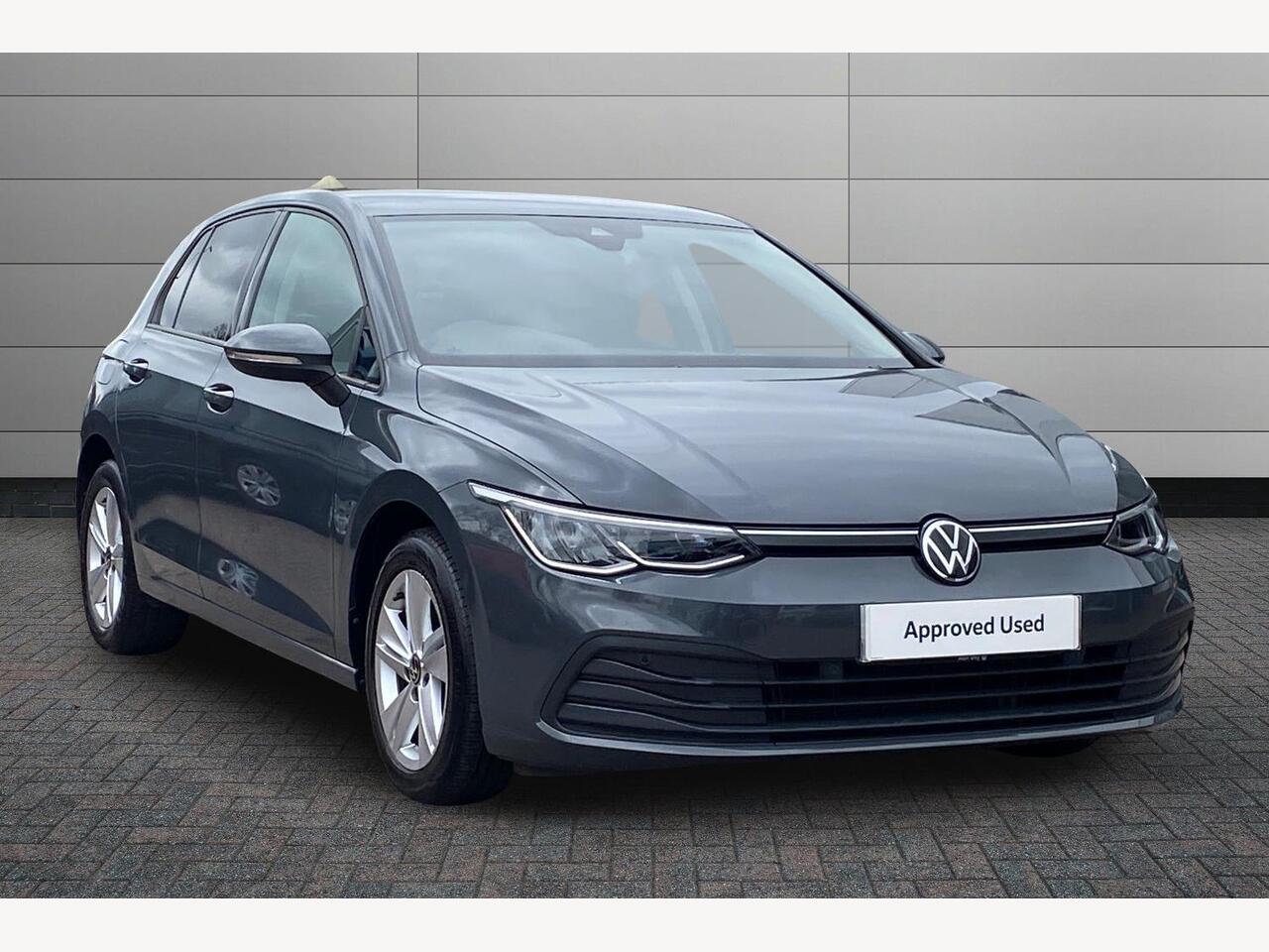 Main listing image - Volkswagen Golf