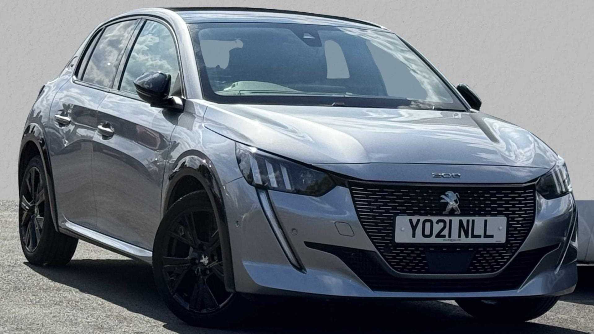Main listing image - Peugeot 208