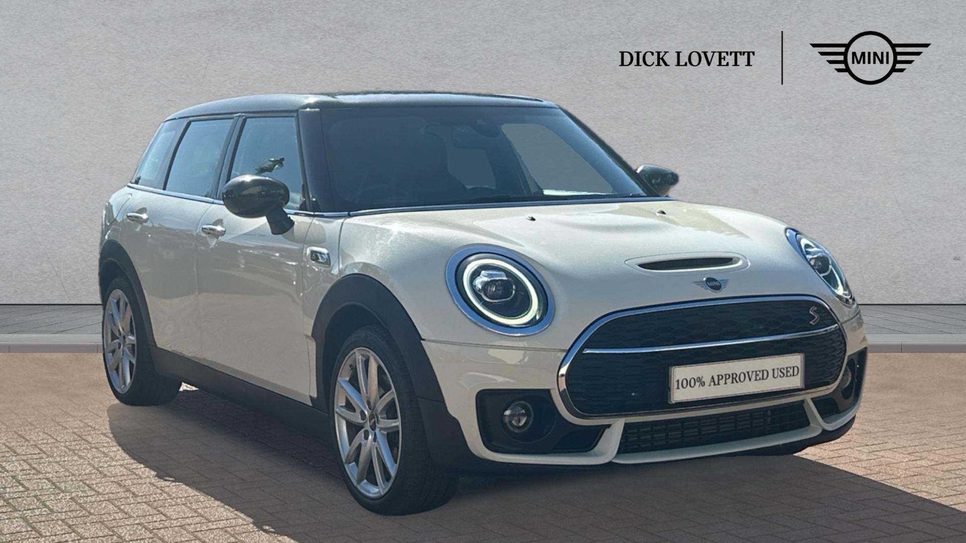 Main listing image - MINI Clubman