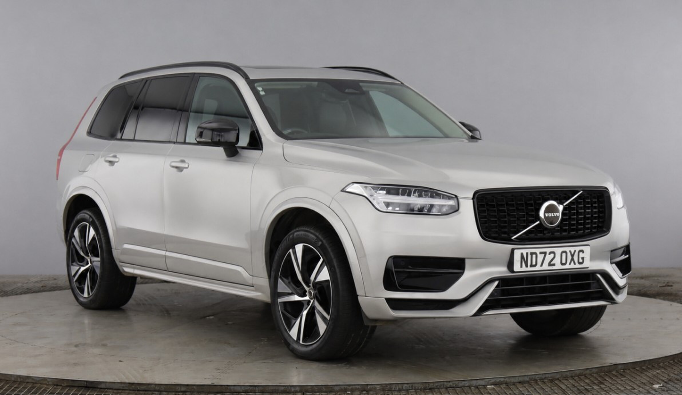 Main listing image - Volvo XC90