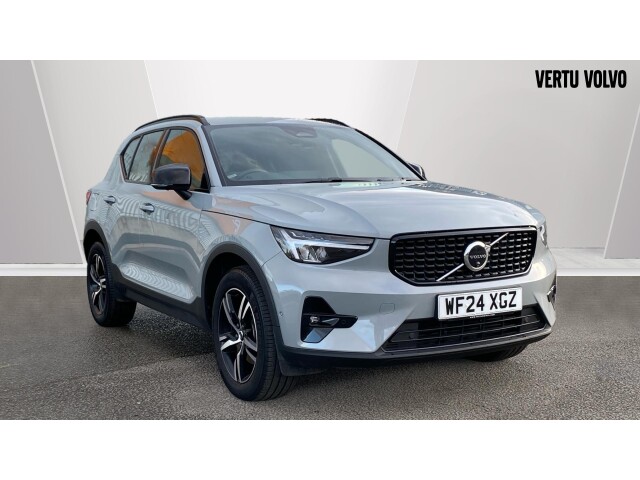 Main listing image - Volvo XC40