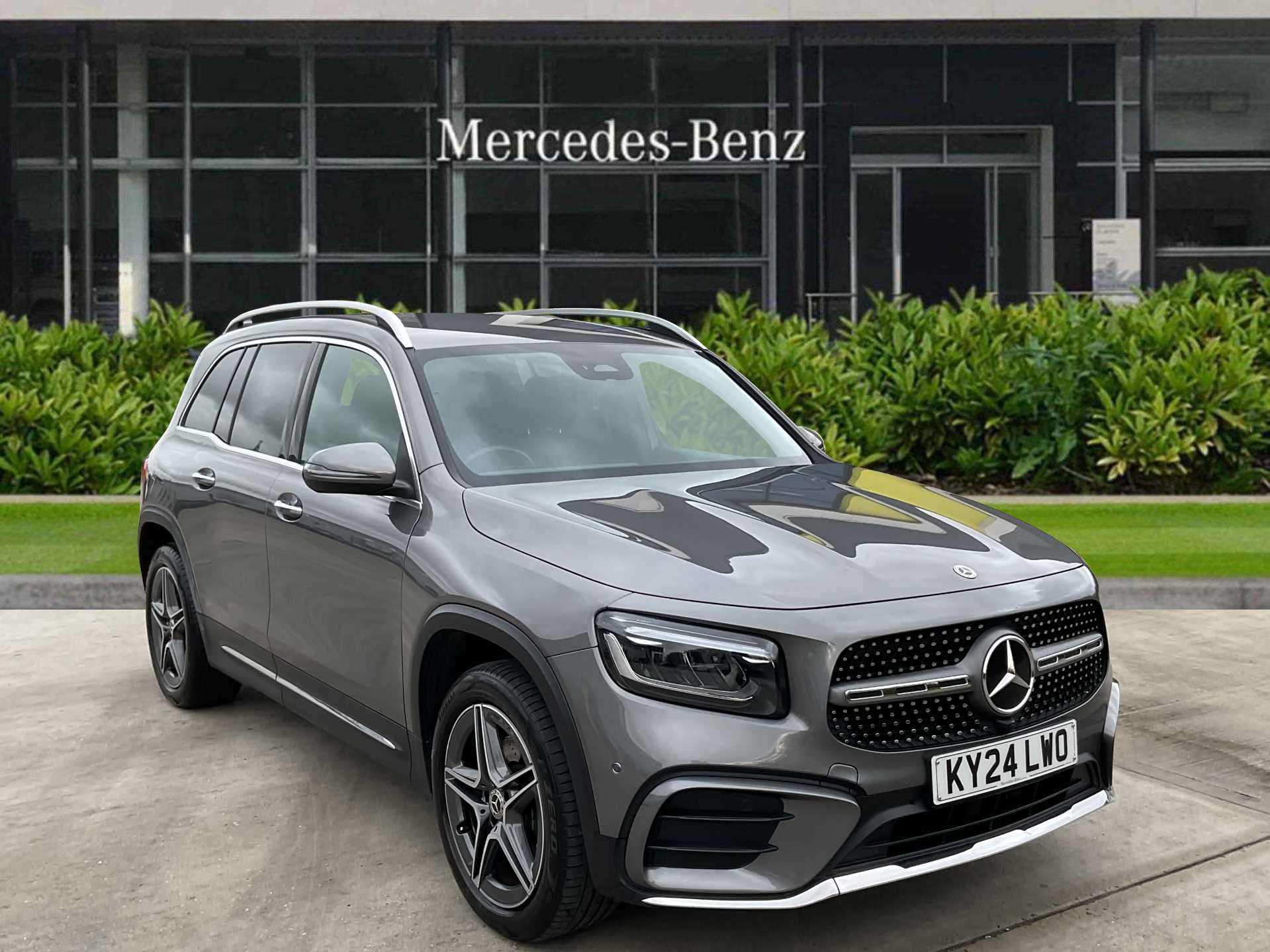 Main listing image - Mercedes-Benz GLB