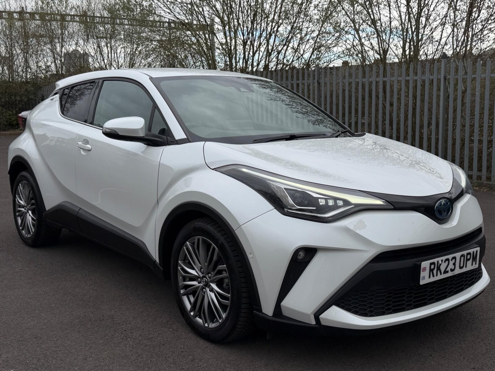 Main listing image - Toyota C-HR