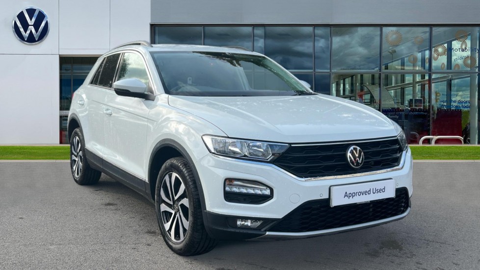 Main listing image - Volkswagen T-Roc