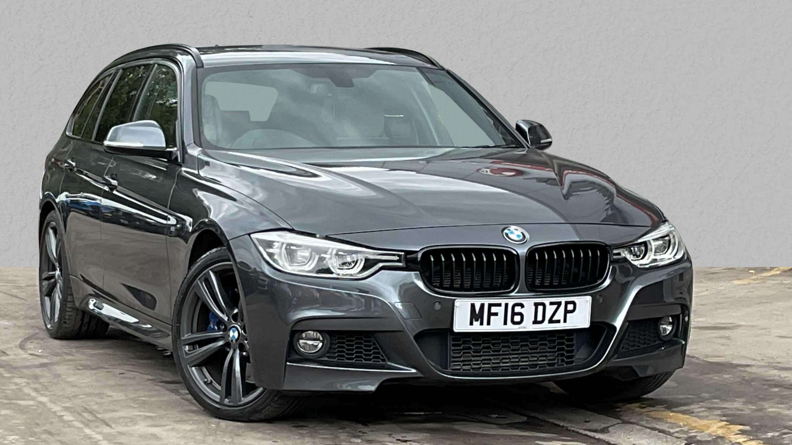 Main listing image - BMW 3 Series Touring