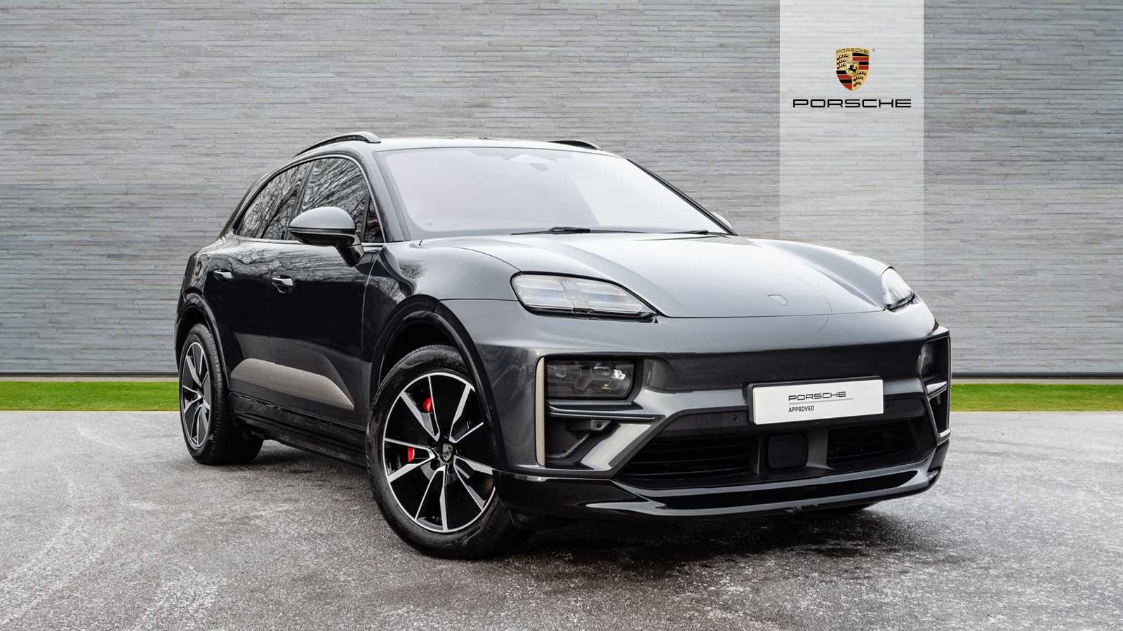 Main listing image - Porsche Macan