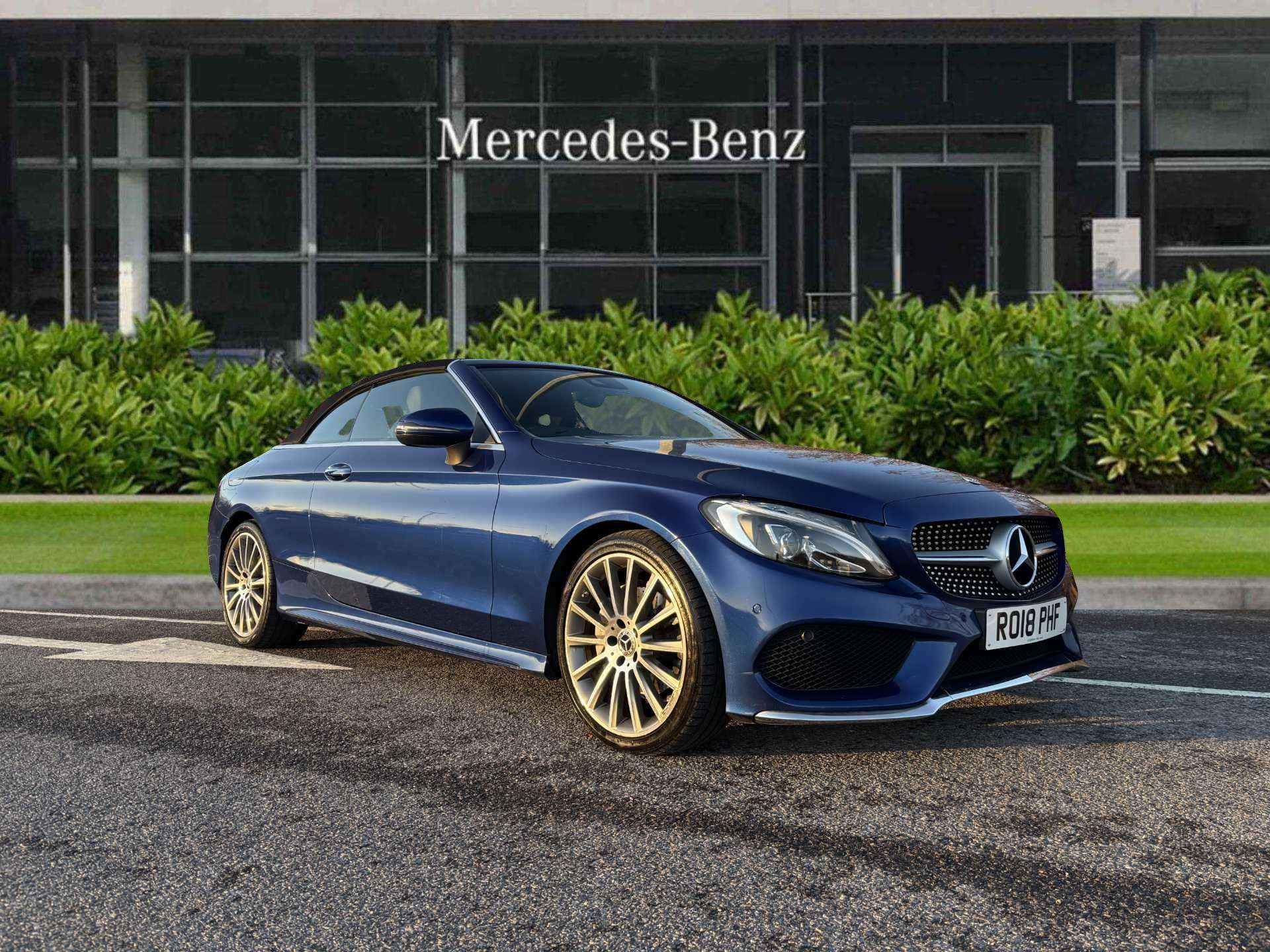 Main listing image - Mercedes-Benz C-Class Cabriolet