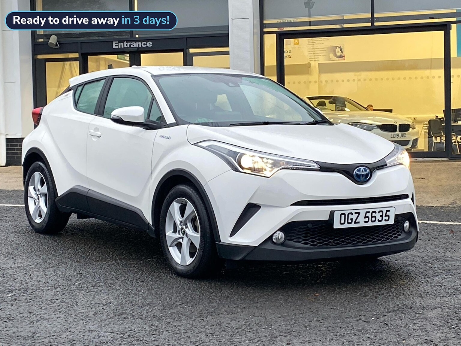 Main listing image - Toyota C-HR