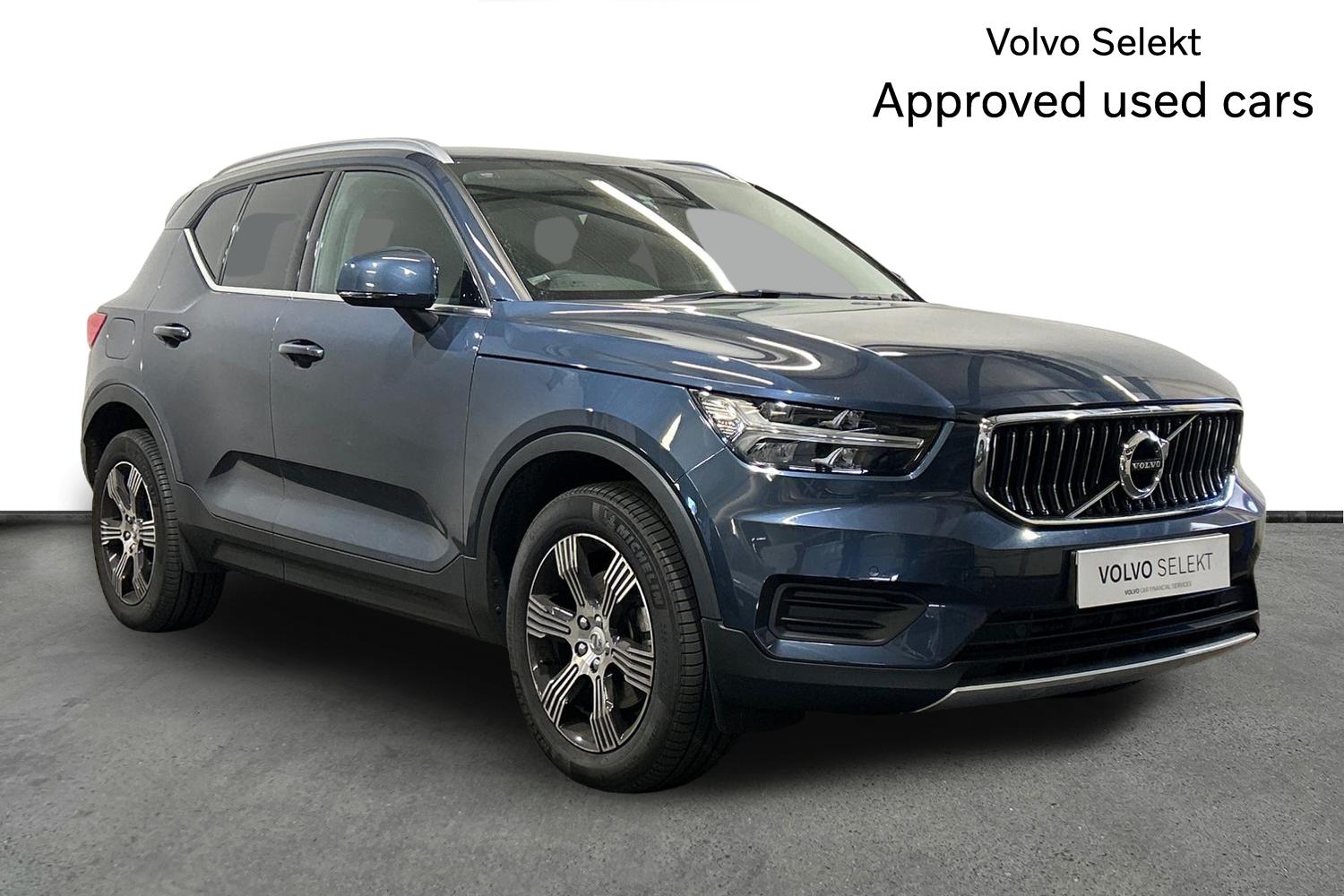 Main listing image - Volvo XC40