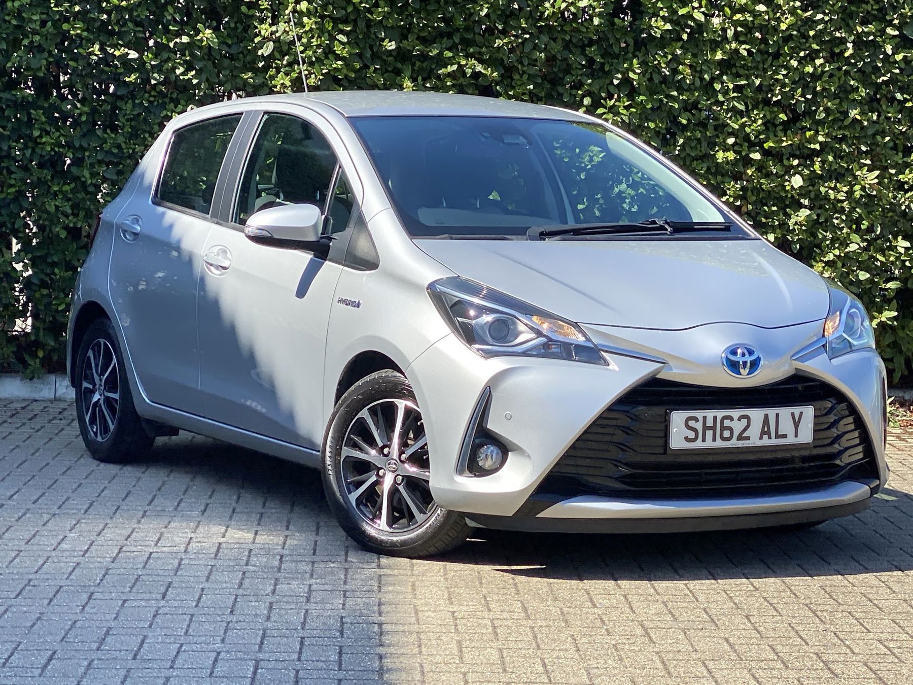 Main listing image - Toyota Yaris