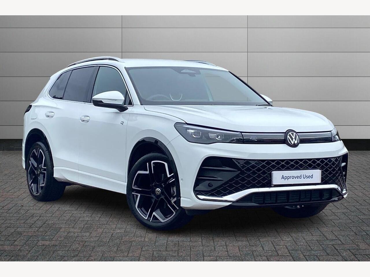 Main listing image - Volkswagen Tiguan