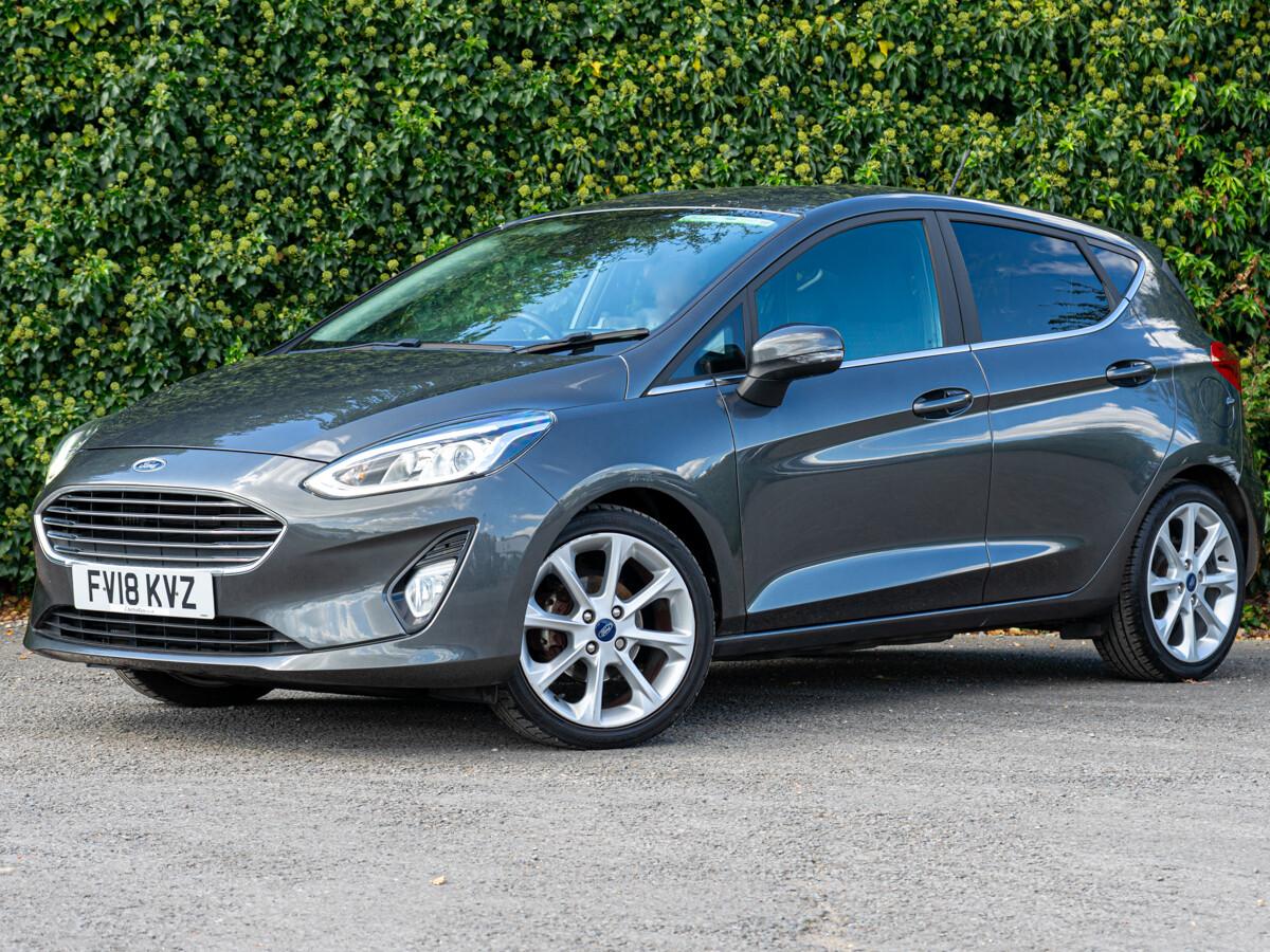 Main listing image - Ford Fiesta