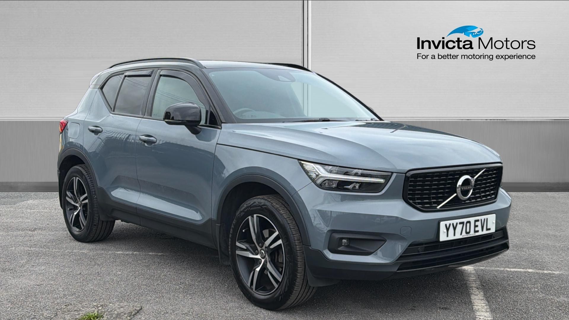 Main listing image - Volvo XC40