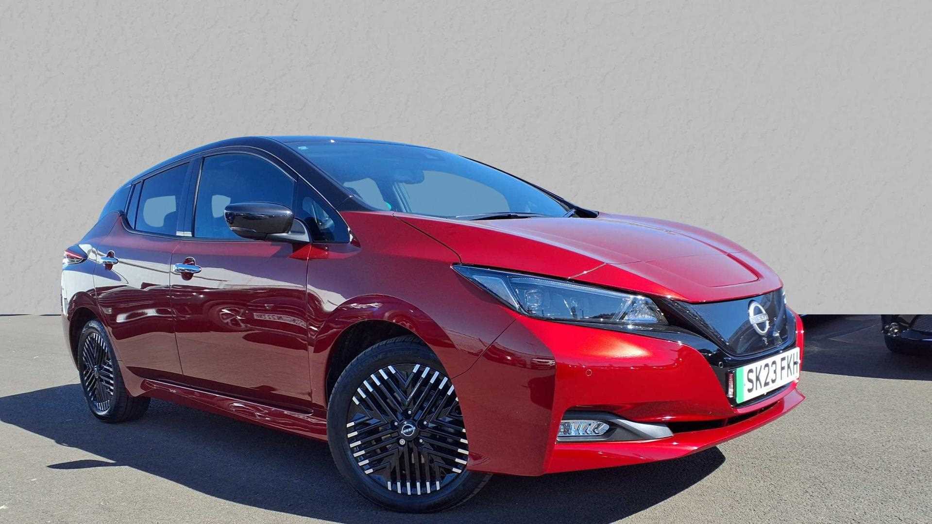 Main listing image - Nissan Leaf