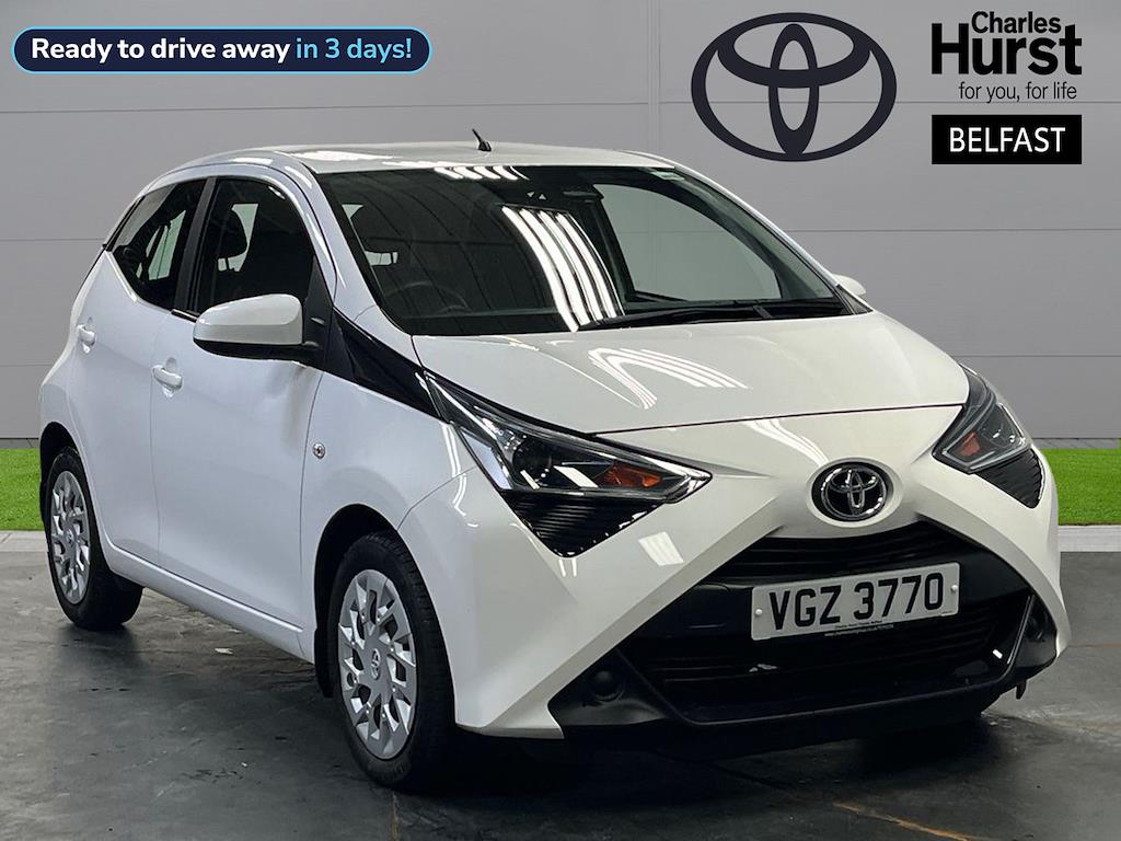 Main listing image - Toyota Aygo