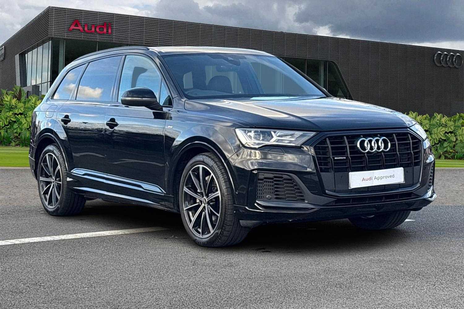 Main listing image - Audi Q7