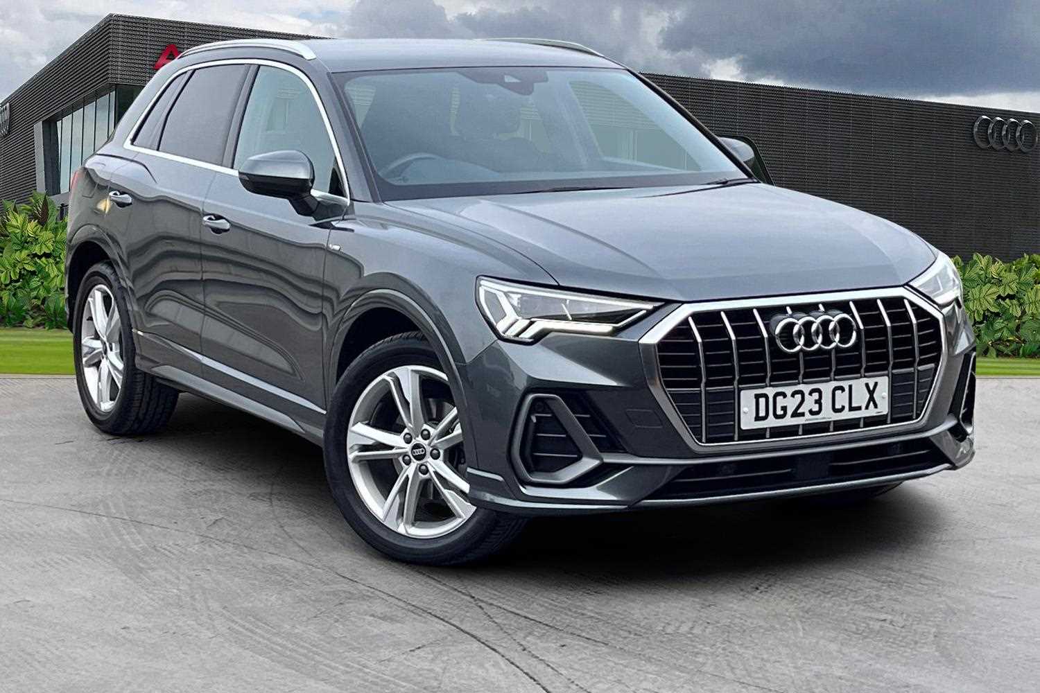 Main listing image - Audi Q3