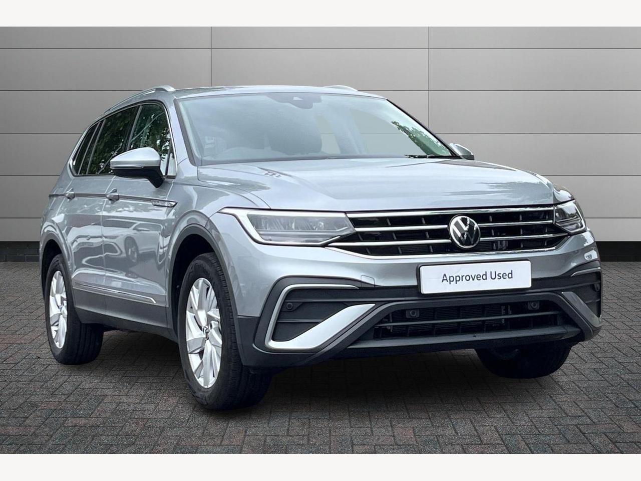 Main listing image - Volkswagen Tiguan Allspace