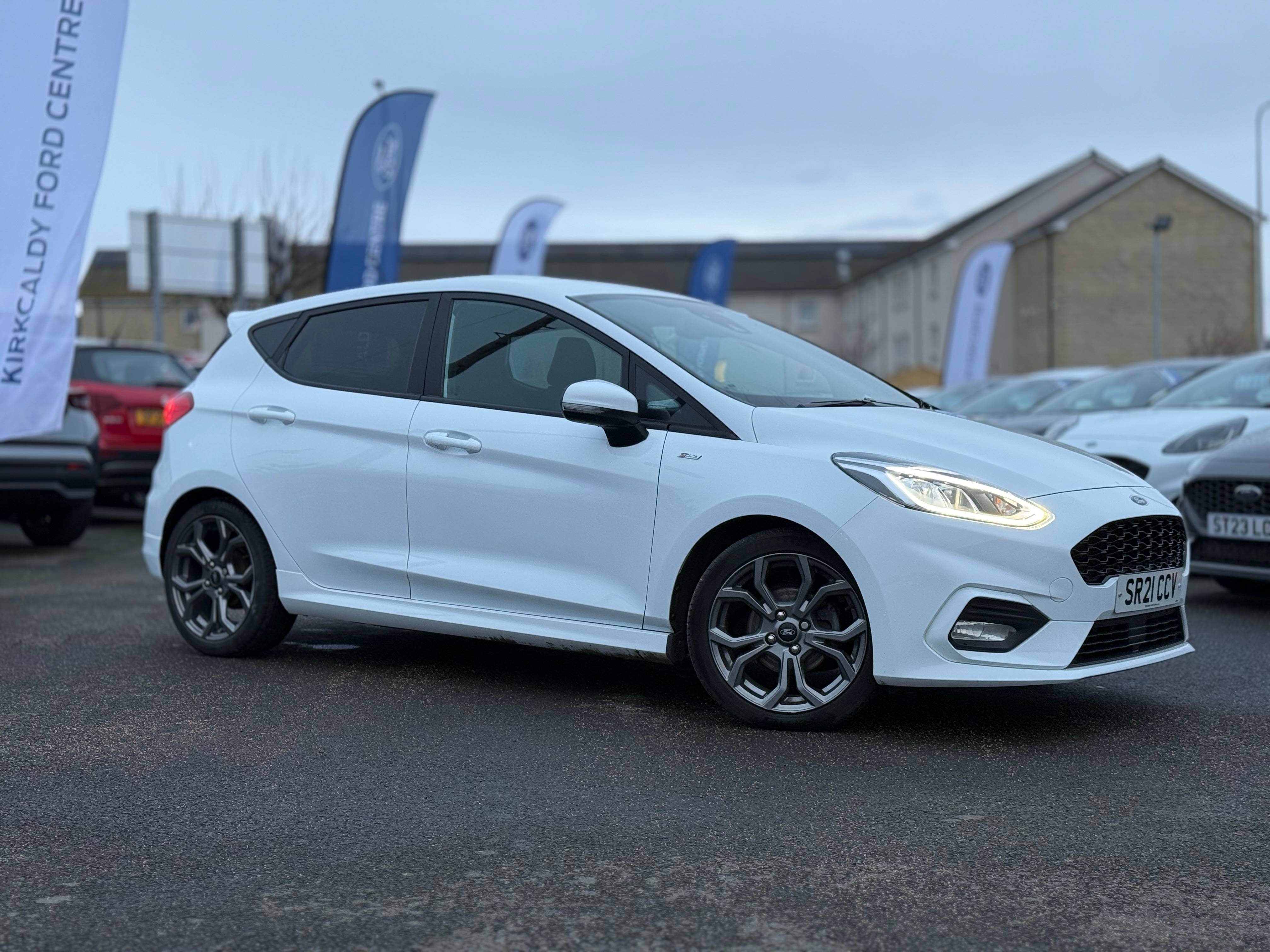 Main listing image - Ford Fiesta