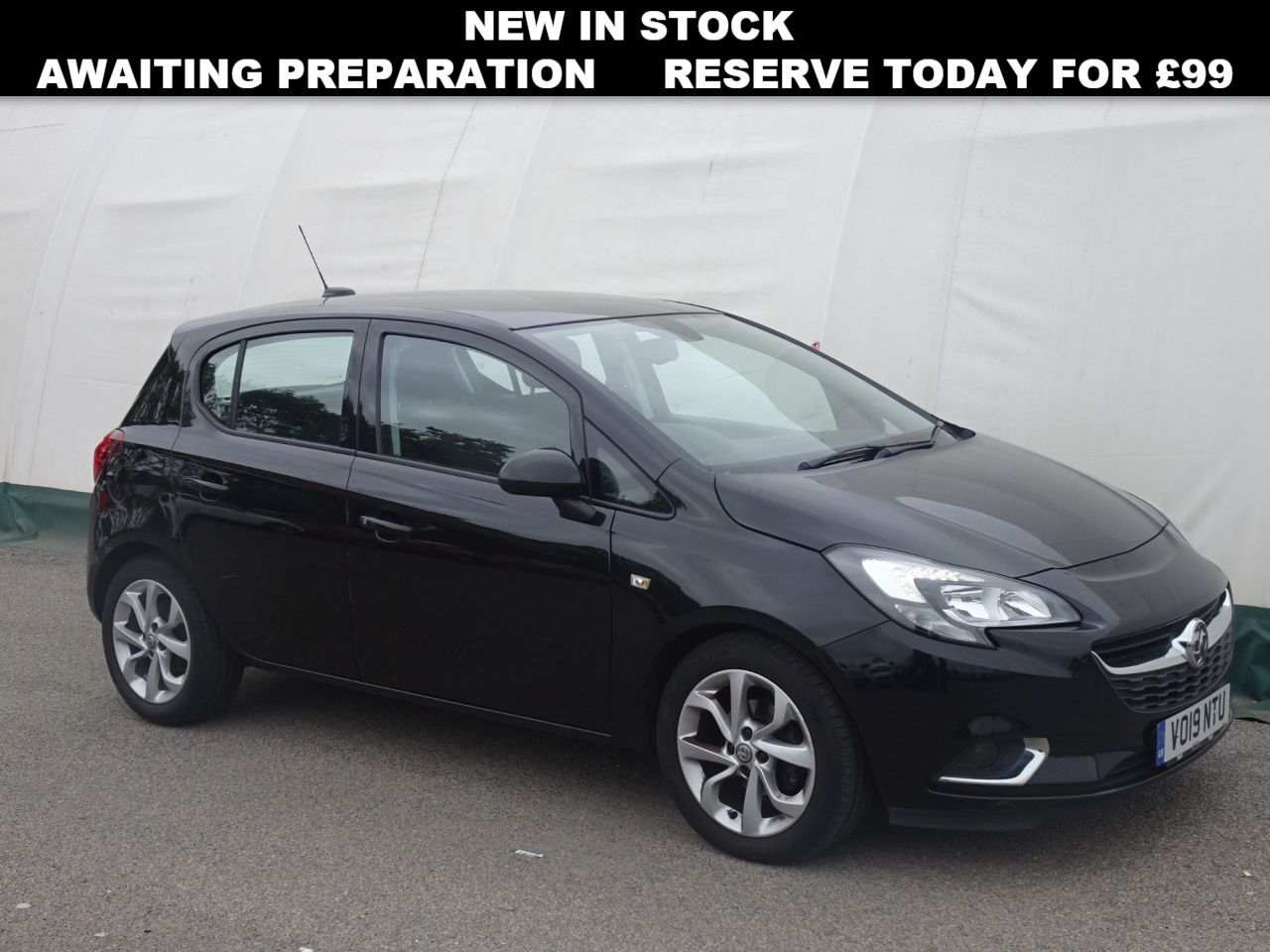 Main listing image - Vauxhall Corsa