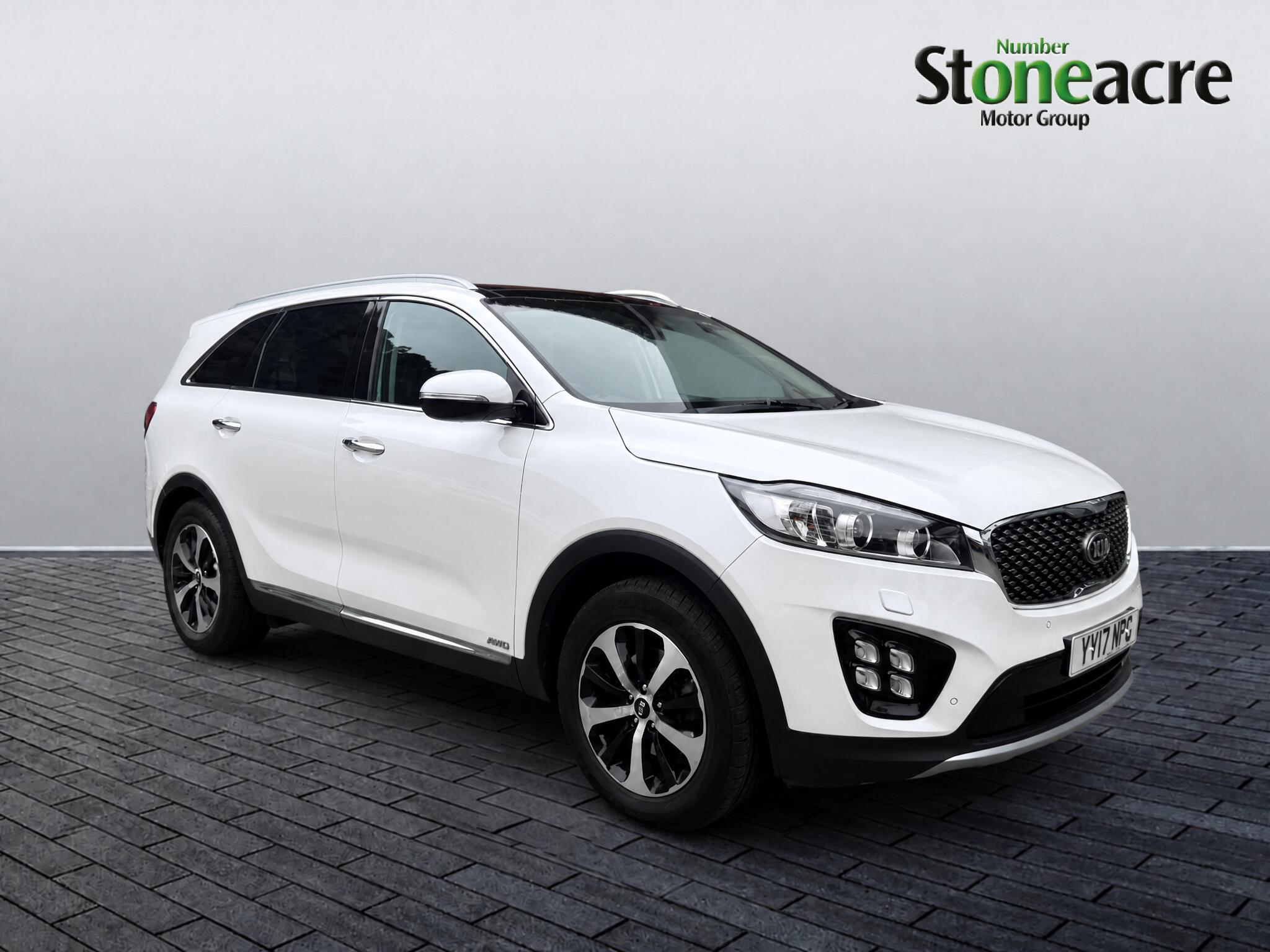 Main listing image - Kia Sorento