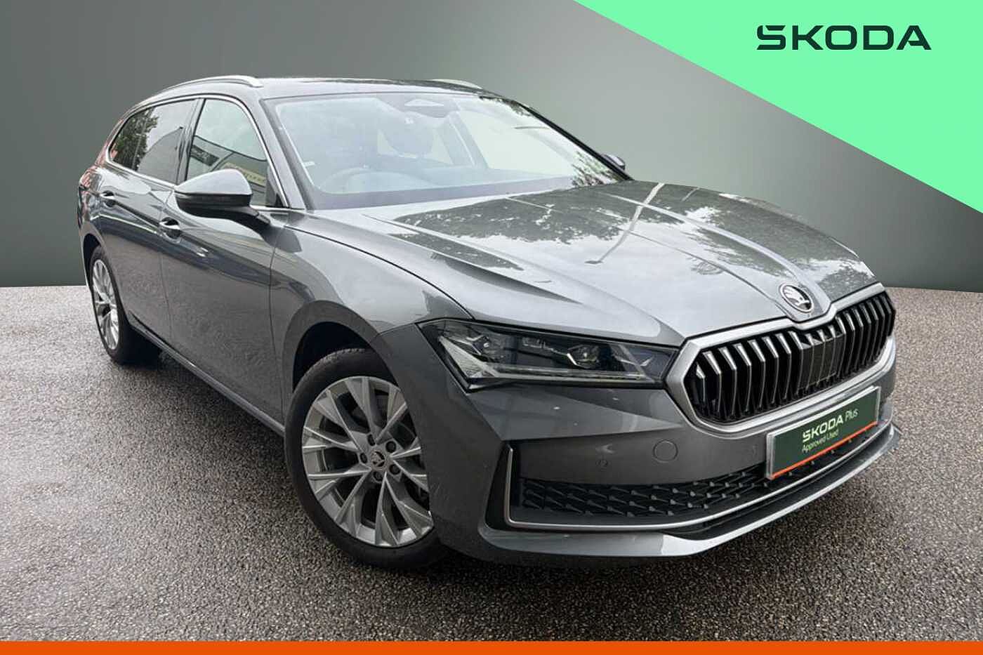 Main listing image - Skoda Superb