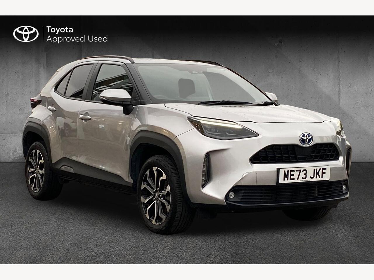Main listing image - Toyota Yaris Cross