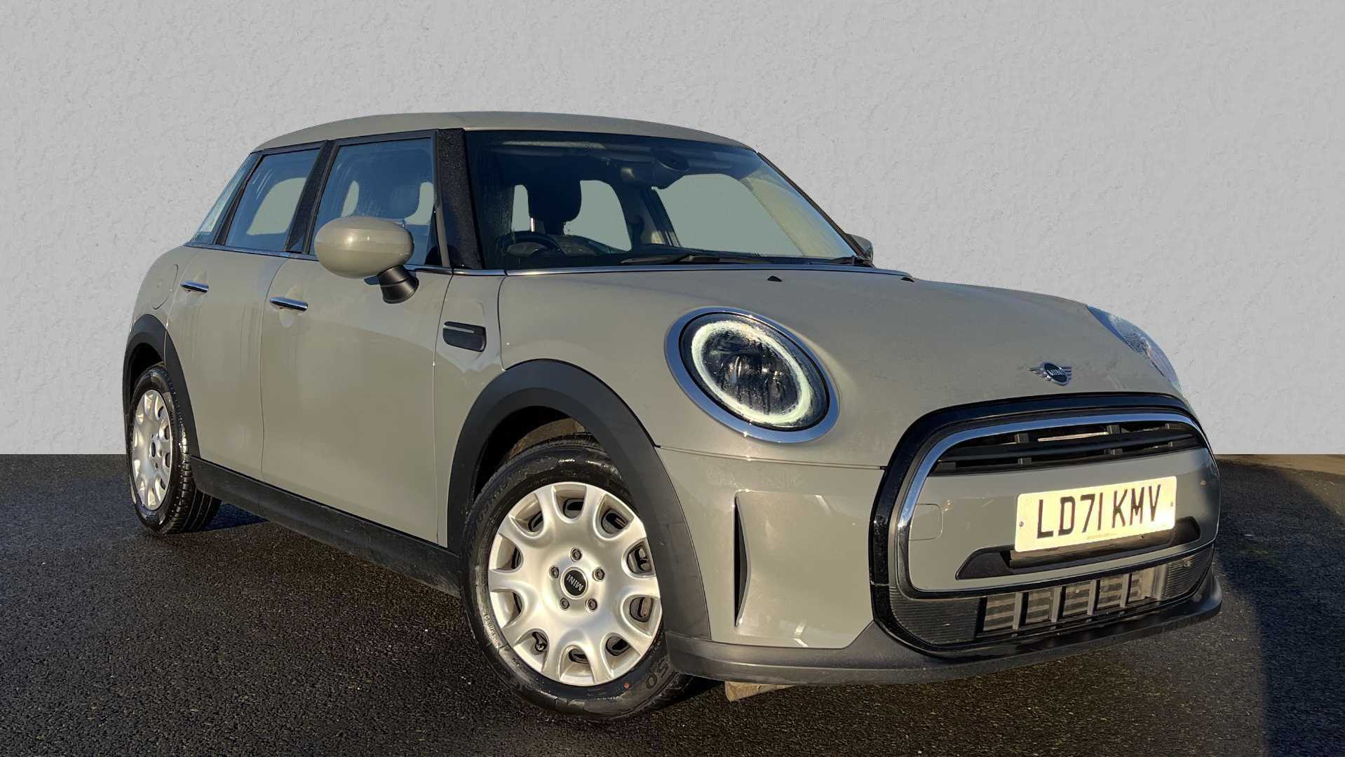 Main listing image - MINI Hatchback 5dr