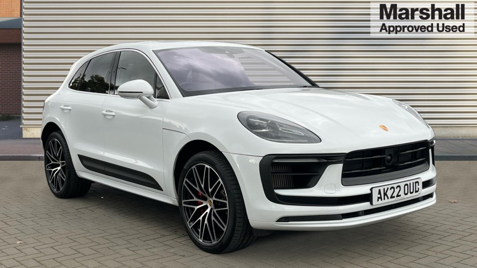 Main listing image - Porsche Macan