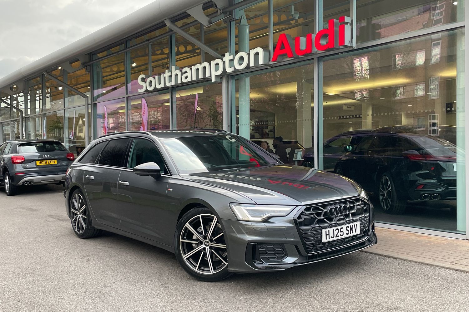 Main listing image - Audi A6 Avant