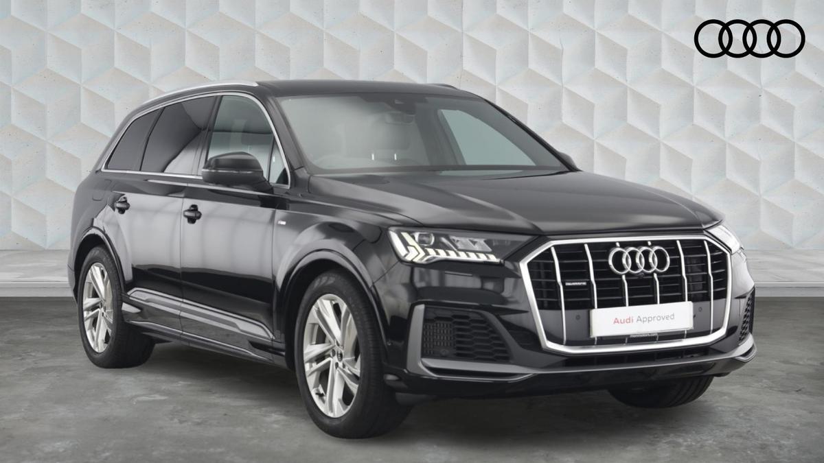 Main listing image - Audi Q7