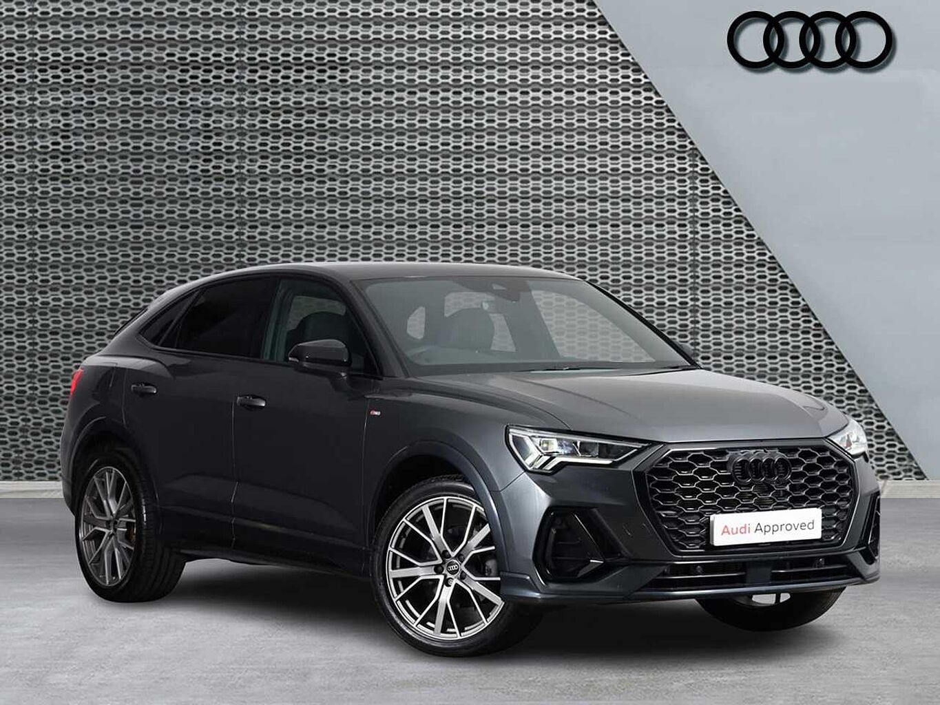 Main listing image - Audi Q3